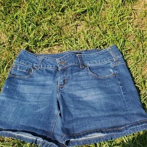 Celebrity Pink Jean shorts